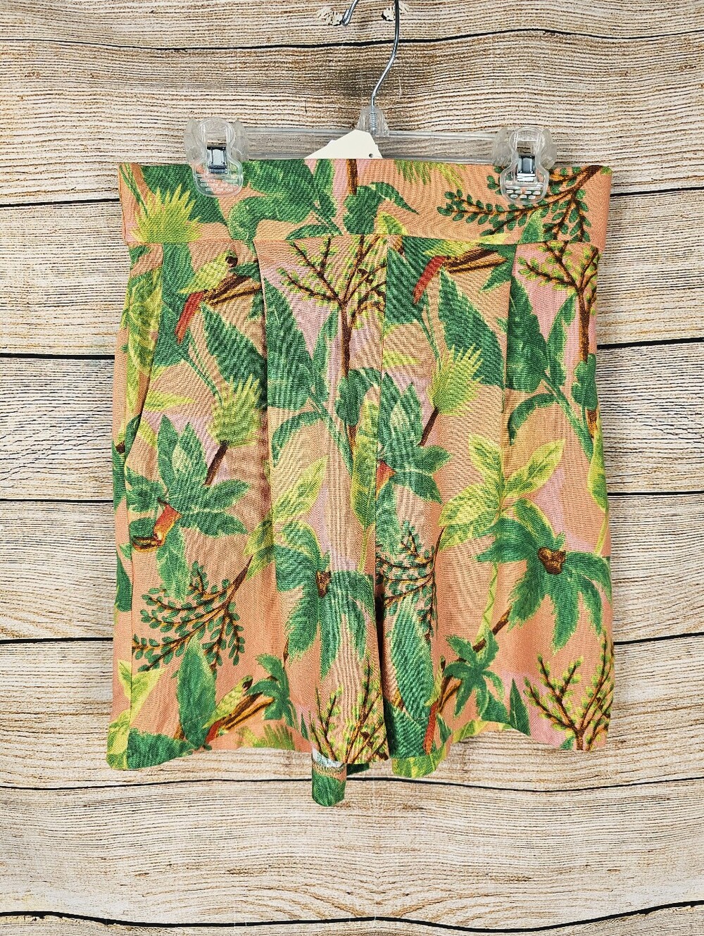 Monteau Los Angeles NWT Linen Blend Tropical Print Shorts Size Medium